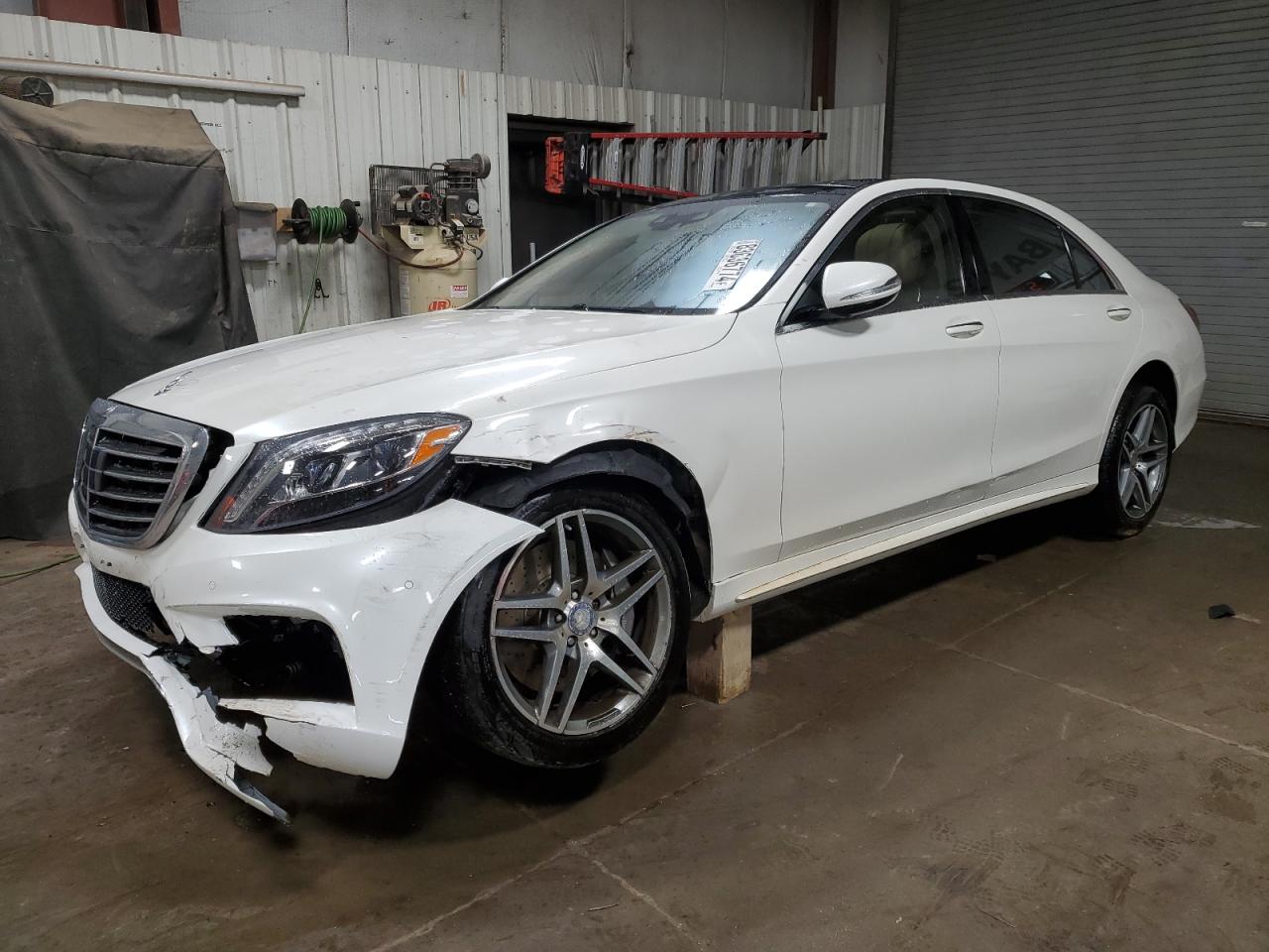 2015 Mercedes-Benz S 550 4Matic للبيع في Elgin، IL - Front End