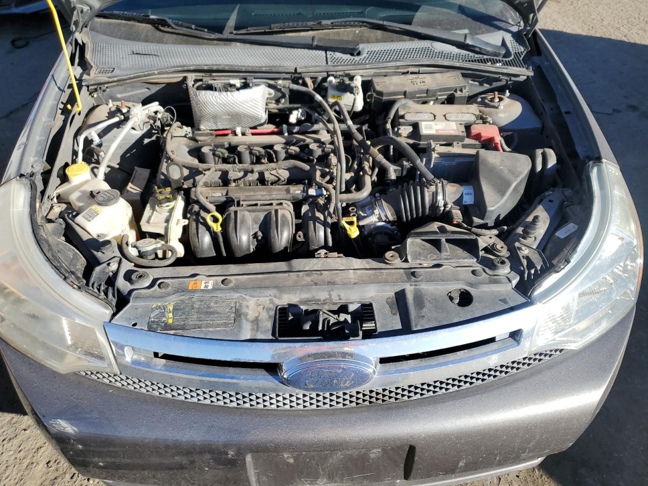 2010 Ford Focus - Image 11