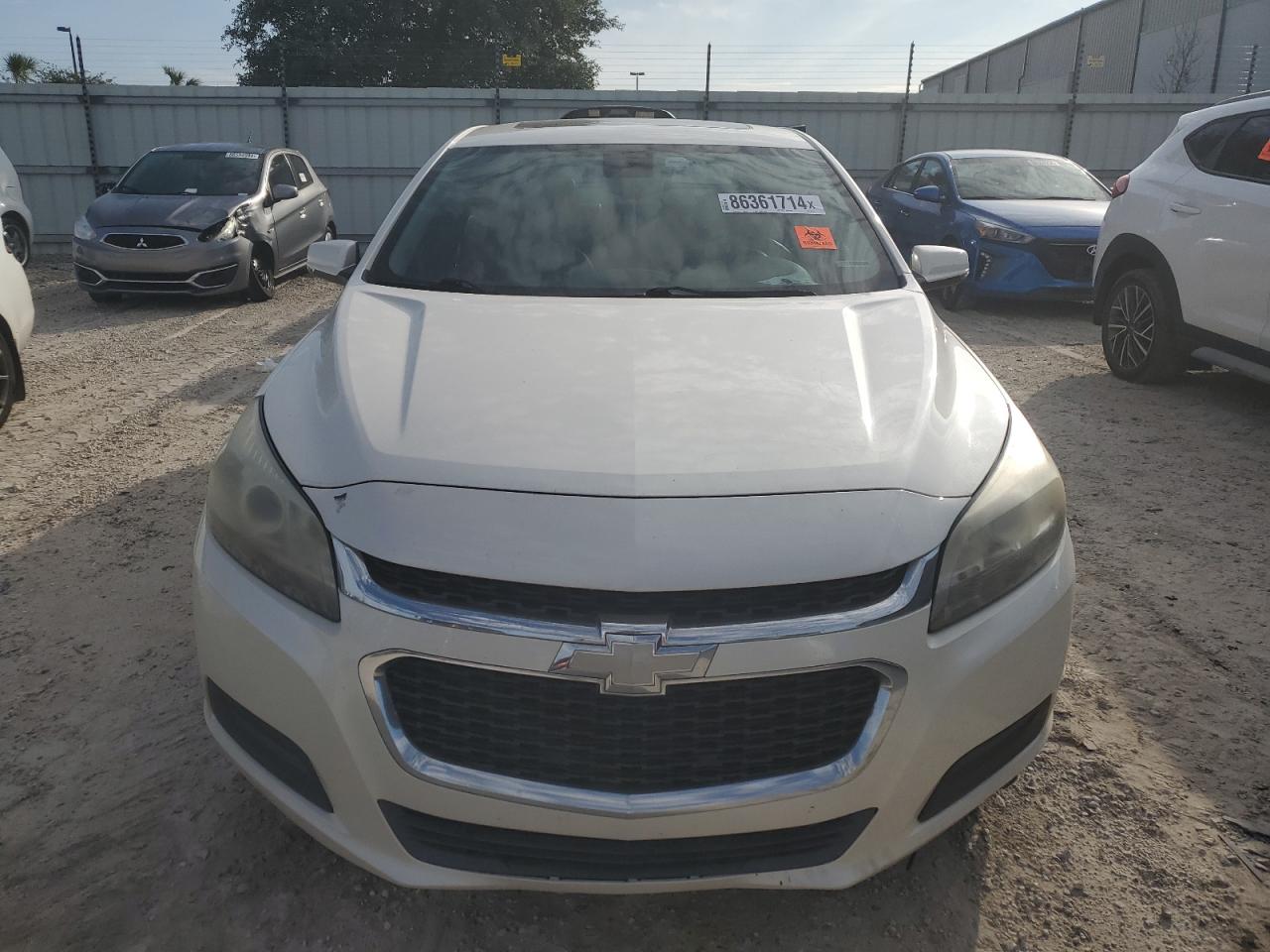 VIN 1G11C5SLXEF281074 2014 CHEVROLET MALIBU no.5