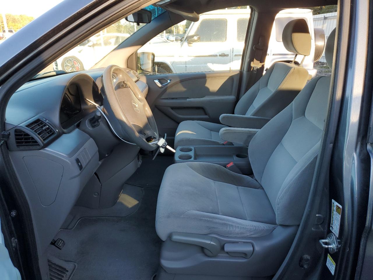 2010 Honda Odyssey - Image 7