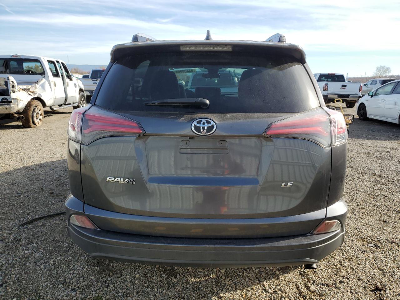 2017 Toyota RAV 4 - Image 6