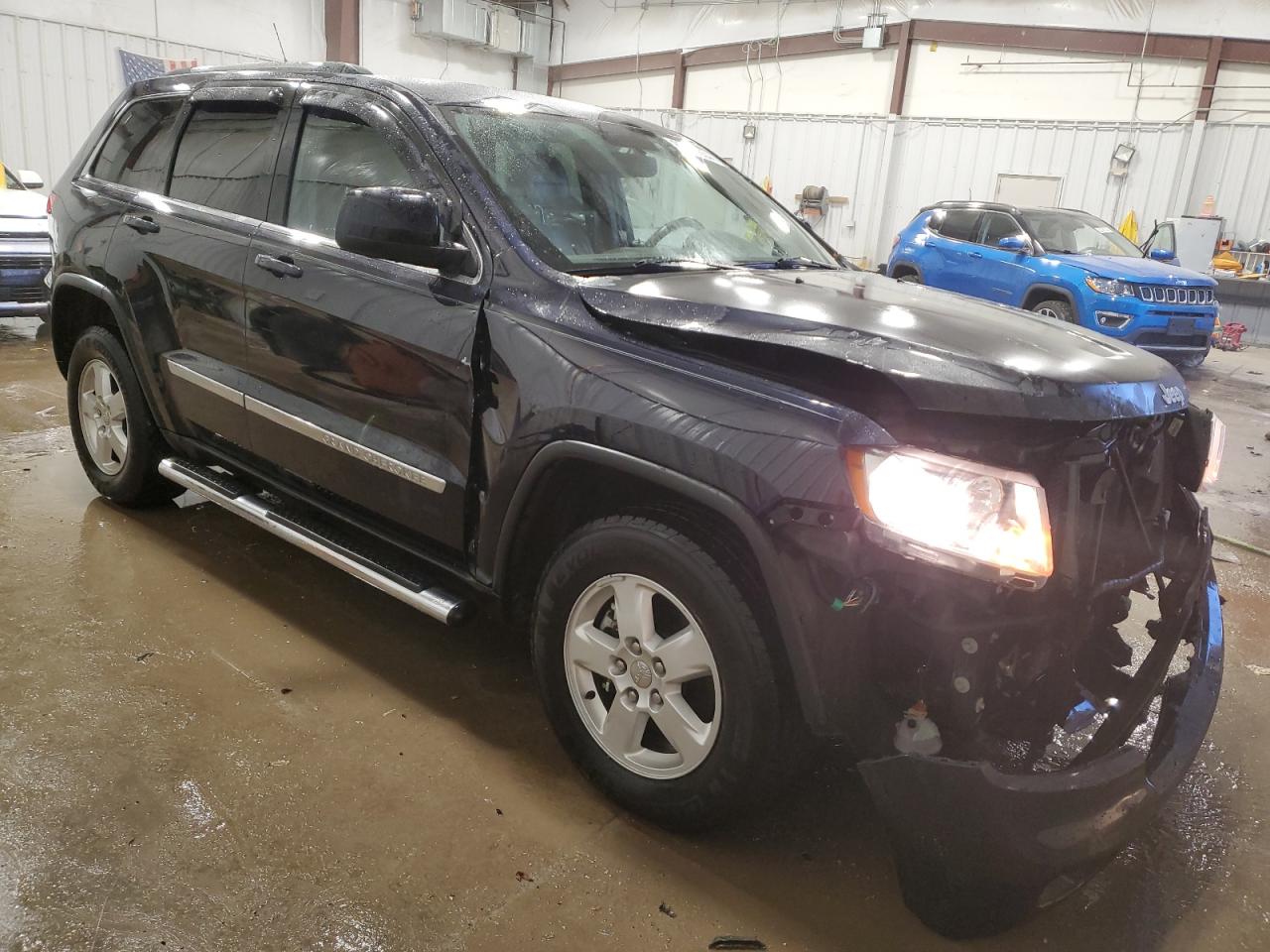 2011 Jeep Grand Cherokee - Image 4