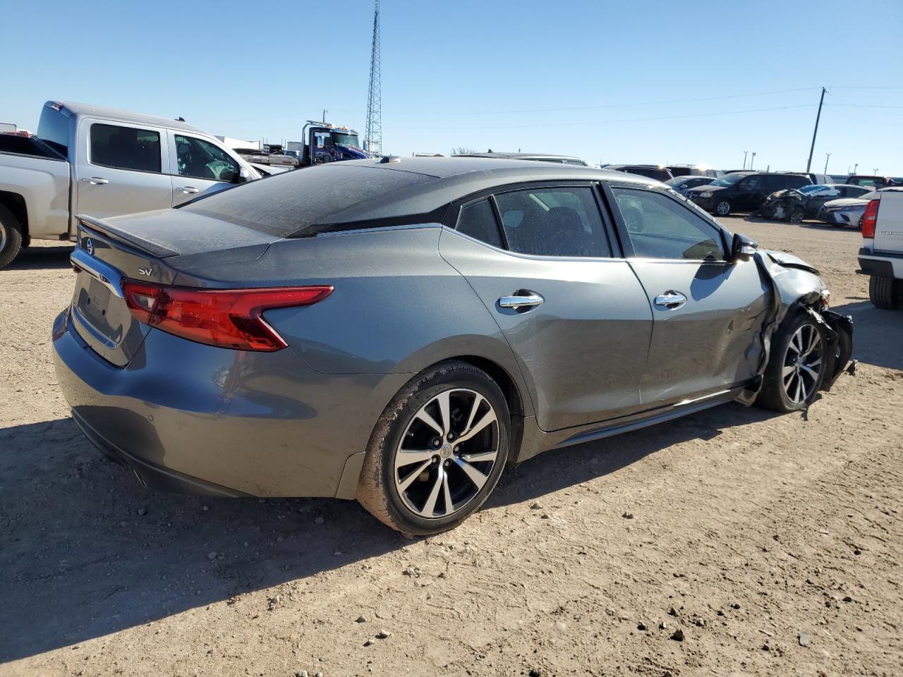 2018 Nissan Maxima - Image 3