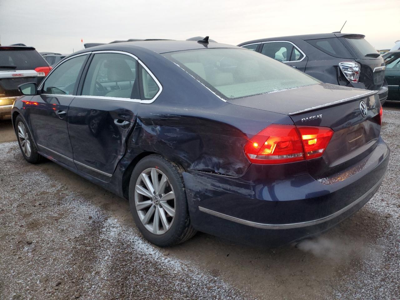 VIN 1VWCH7A34DC132171 2013 VOLKSWAGEN PASSAT no.2