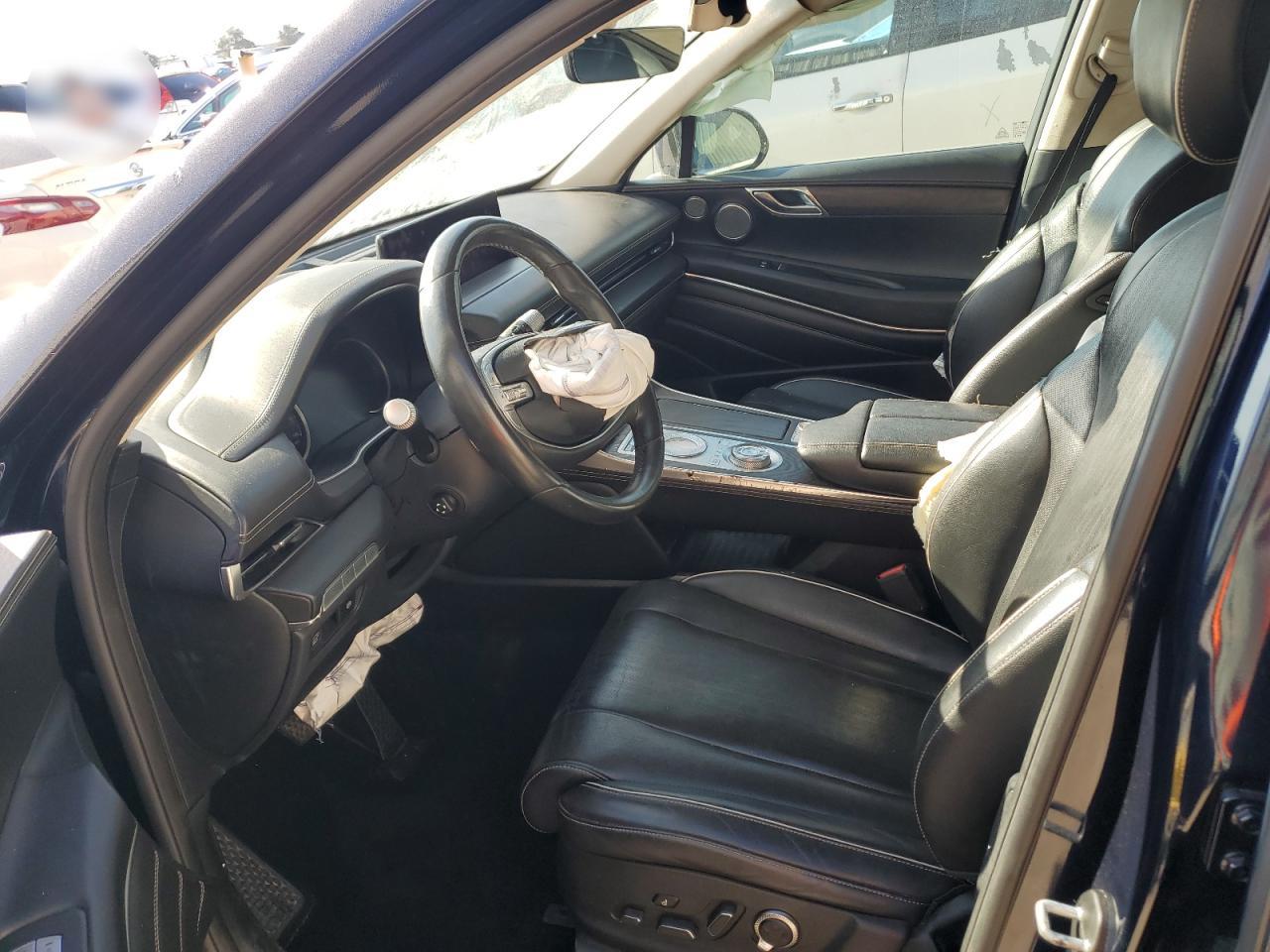 2021 Genesis GV80 - Image 7