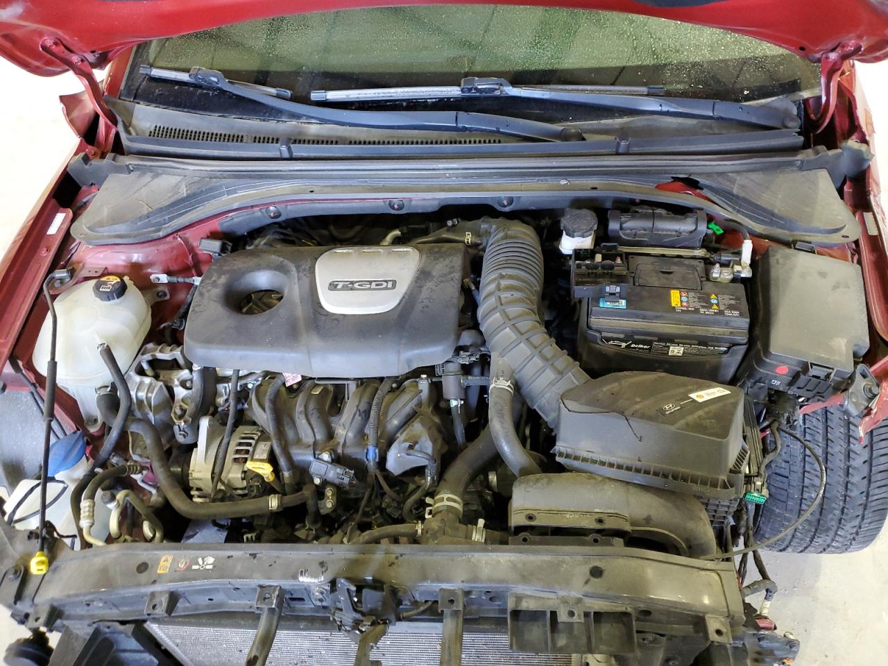 2018 Hyundai Elantra - Image 11