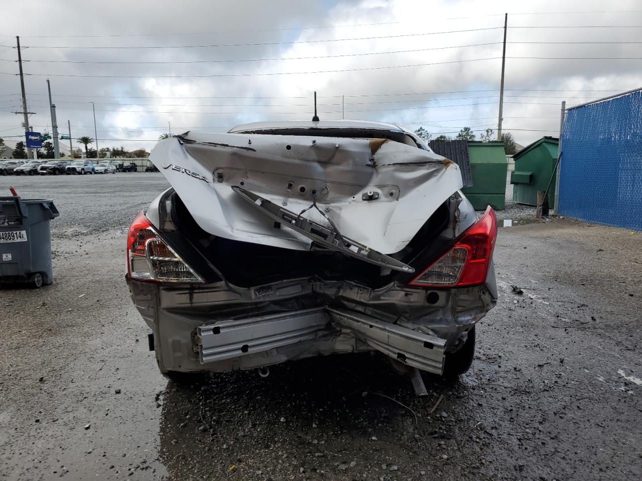 VIN 3N1CN7AP3HL861662 2017 NISSAN VERSA no.6