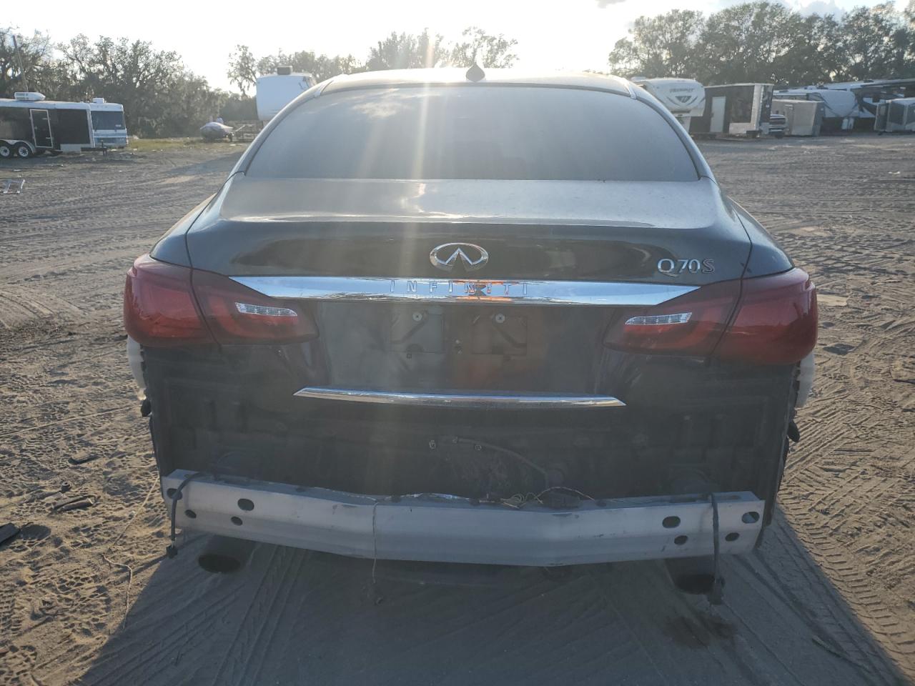 2015 Infiniti Q70 3.7 VIN: JN1BY1AP1FM540349 Lot: 84933704
