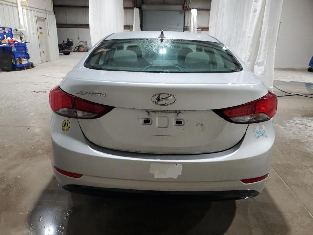  HYUNDAI ELANTRA 2015 Srebrny