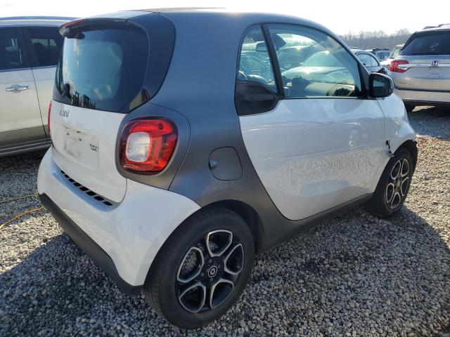  SMART FORTWO 2019 Белый