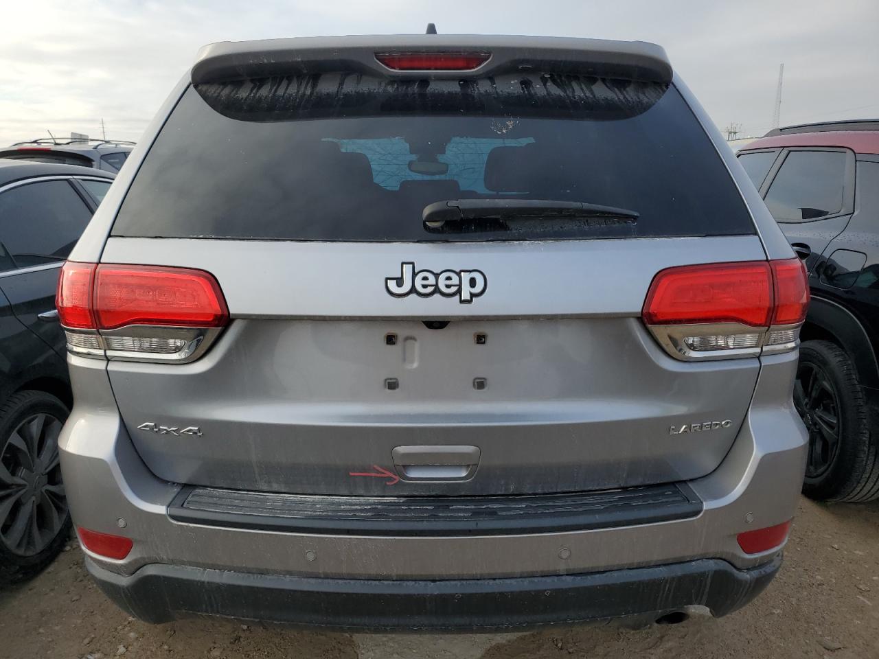2019 Jeep Grand Cherokee - Image 6