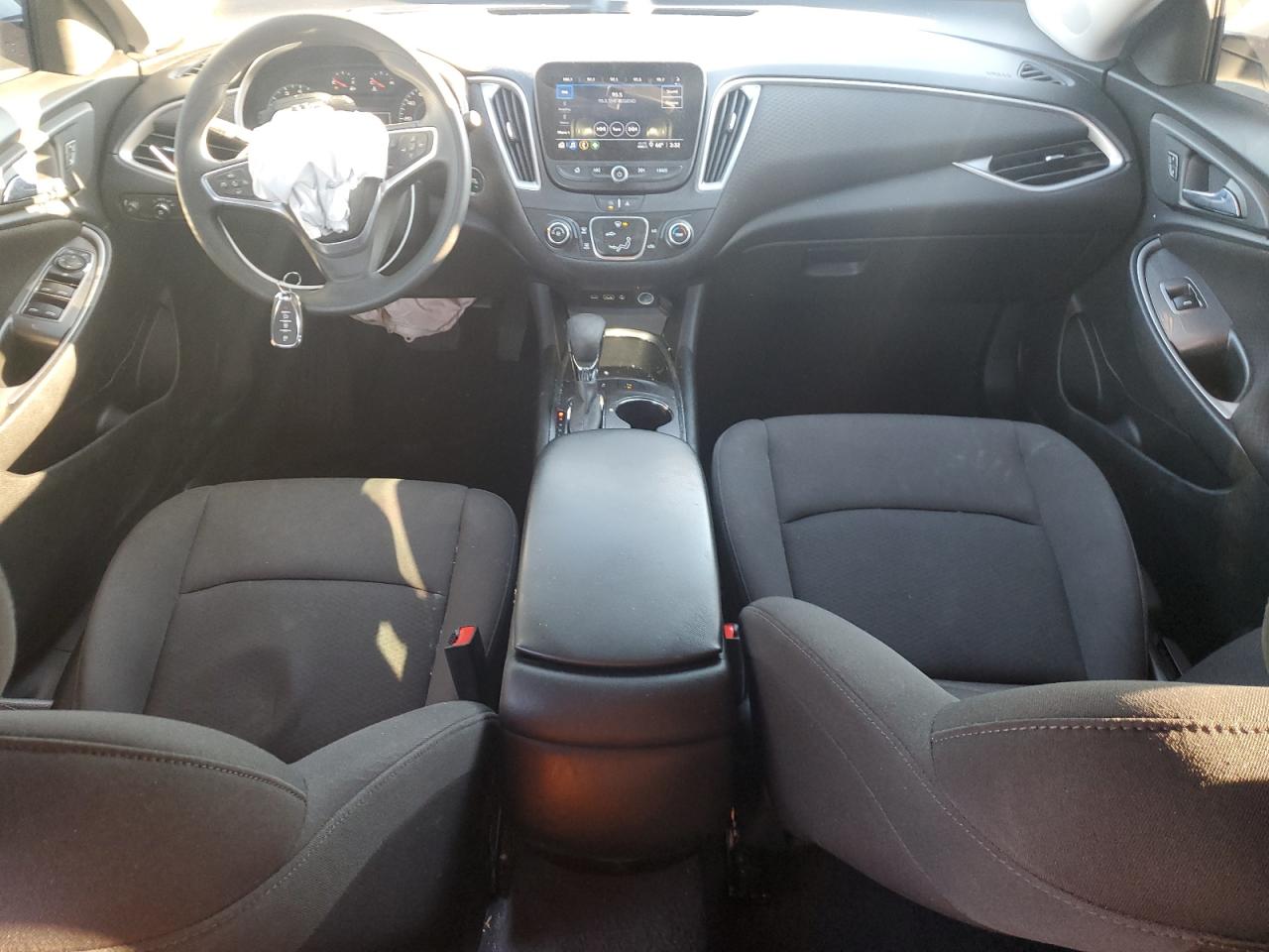 2021 Chevrolet Malibu - Image 8