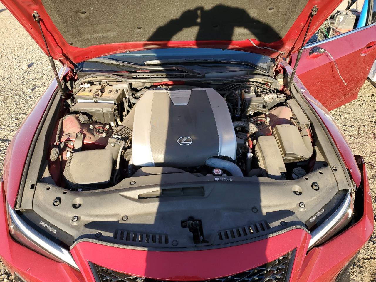 2021 Lexus IS - Image 12
