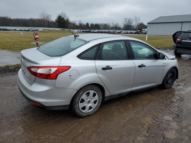  FORD FOCUS 2014 Сріблястий