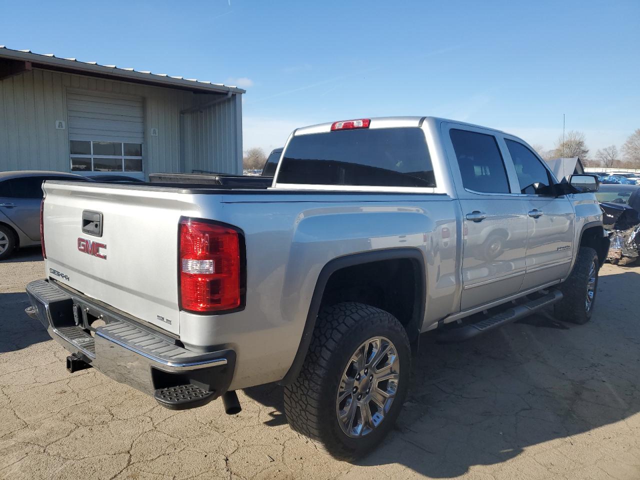 2018 GMC Sierra - Image 3