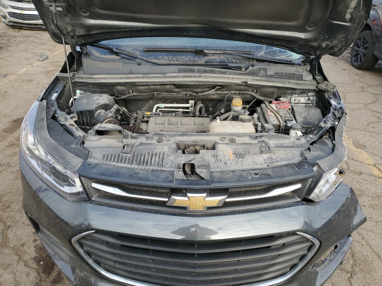 VIN 3GNCJNSB1KL207001 2019 CHEVROLET TRAX no.11