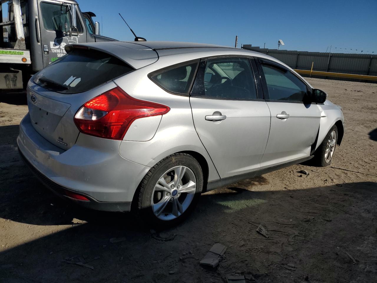 VIN 1FADP3K29EL276234 2014 FORD FOCUS no.3