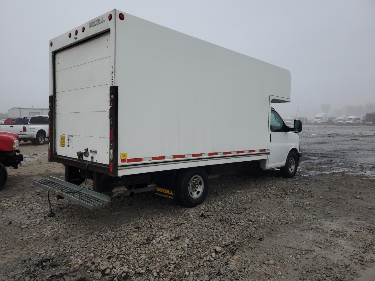2018 Chevrolet Express - Image 3