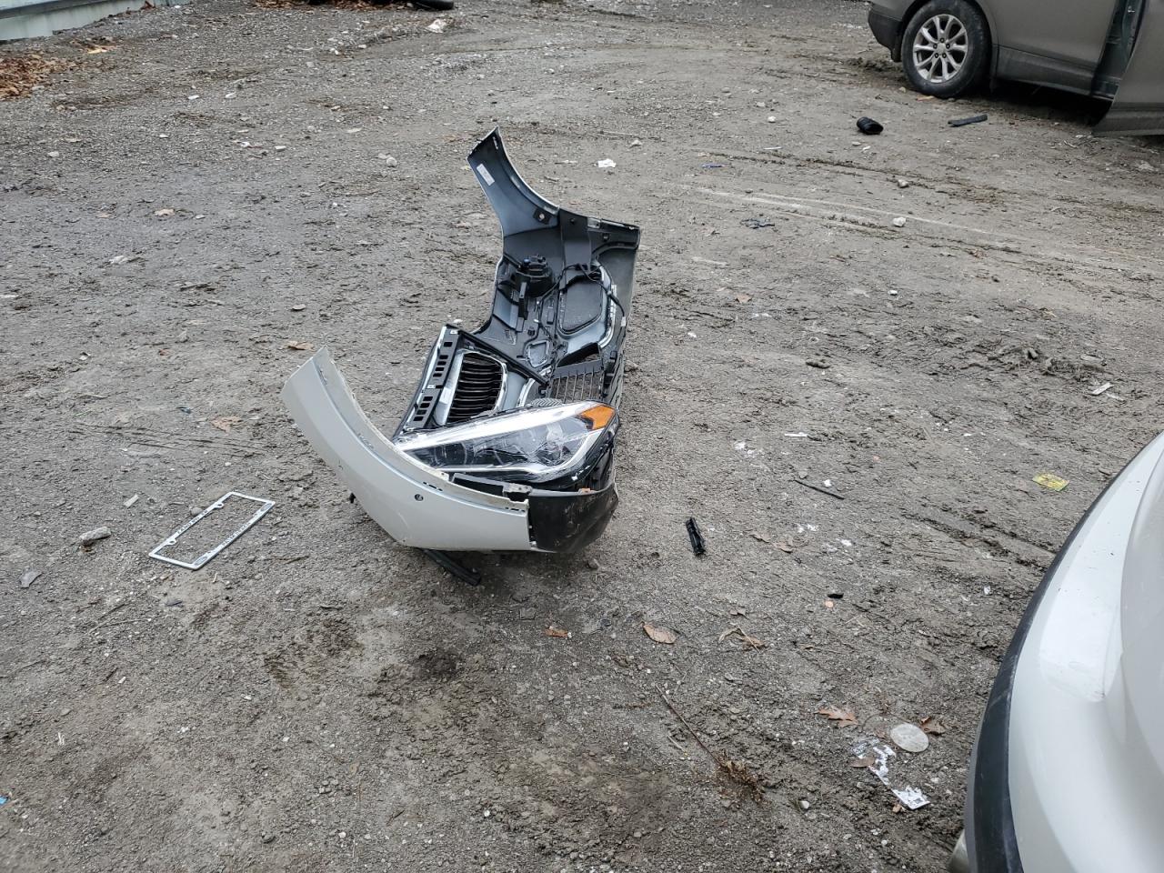 2016 BMW X1 xDrive28I VIN: WBXHT3C31GP881071 Lot: 85799874