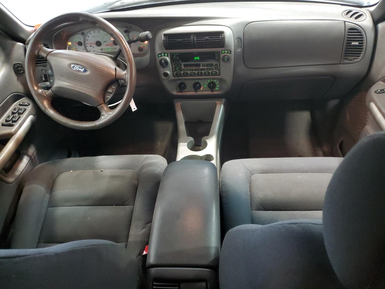 2002 Ford Explorer - Image 8