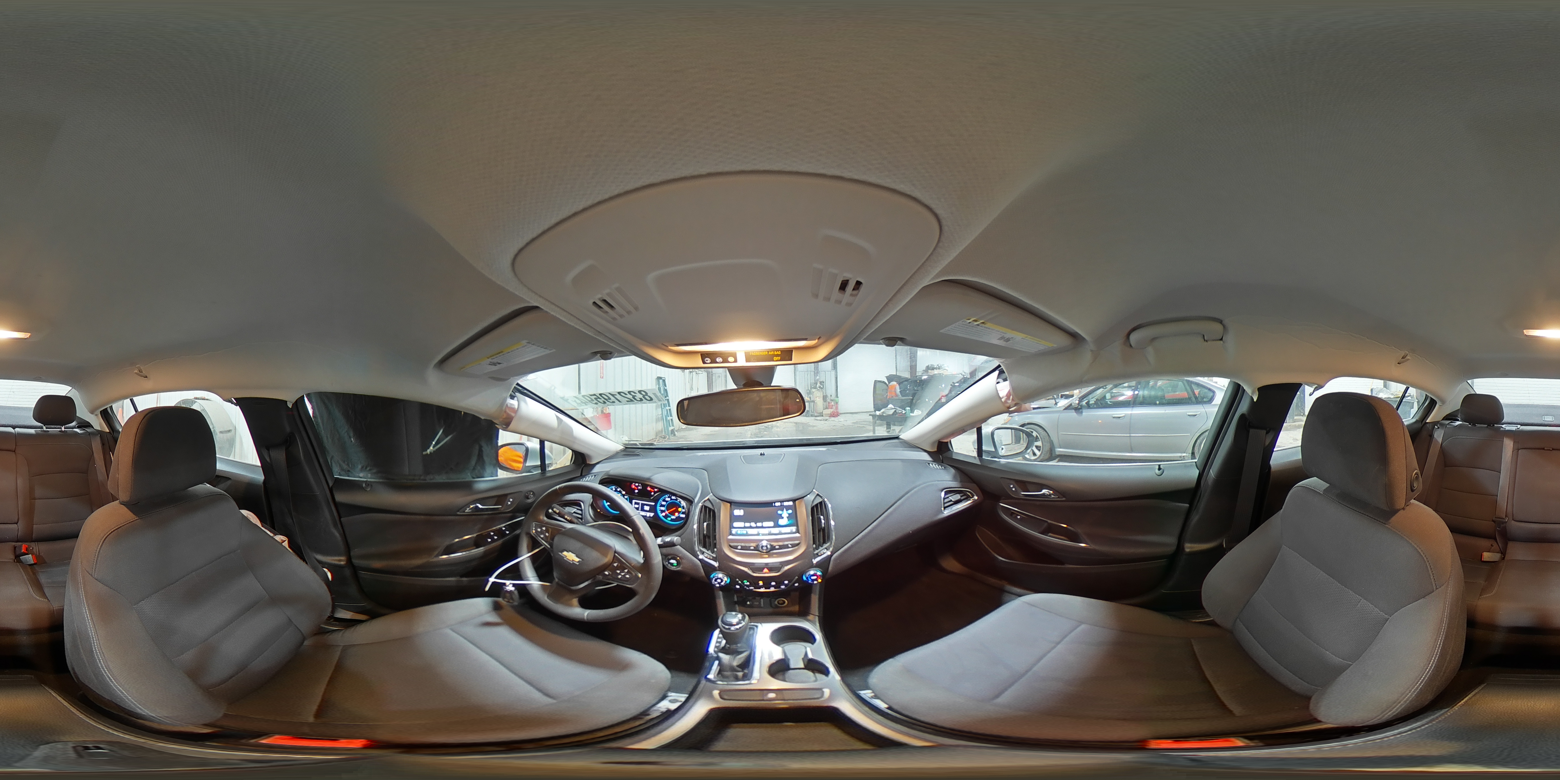 2018 Chevrolet Cruze - Image 14