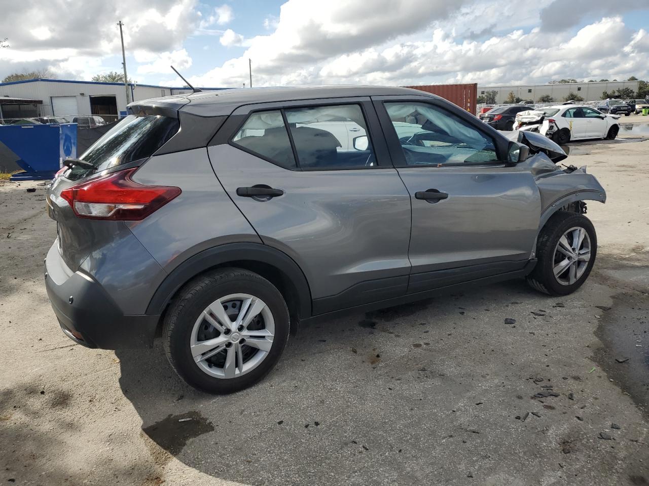 VIN 3N1CP5BV4LL539696 2020 NISSAN KICKS no.3