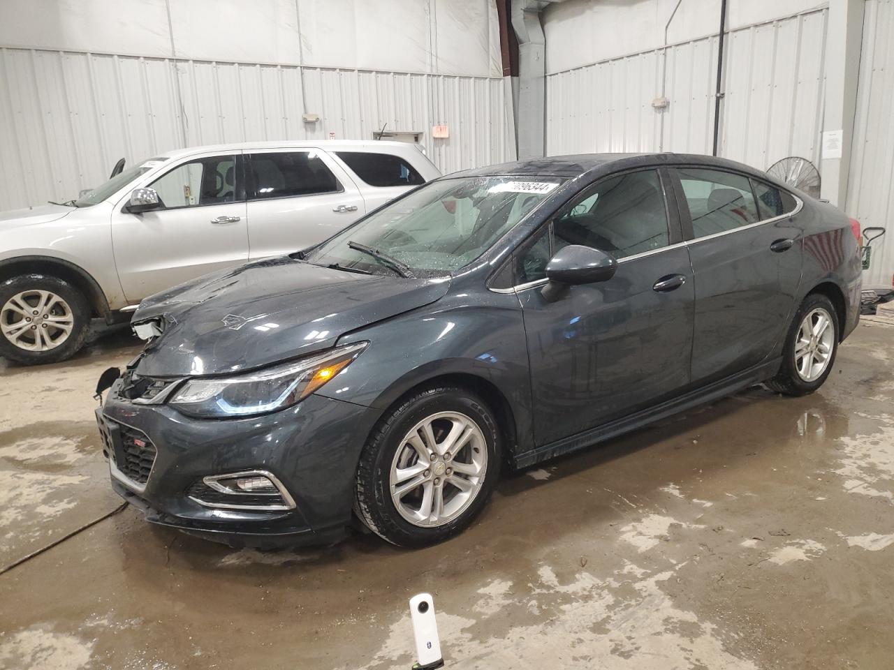 2017 Chevrolet Cruze - Image 1
