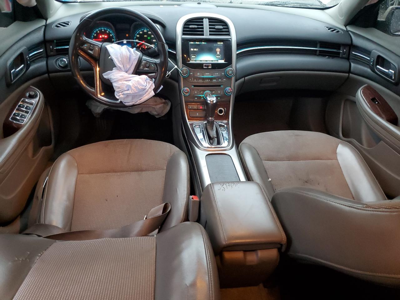 2013 Chevrolet Malibu - Image 8