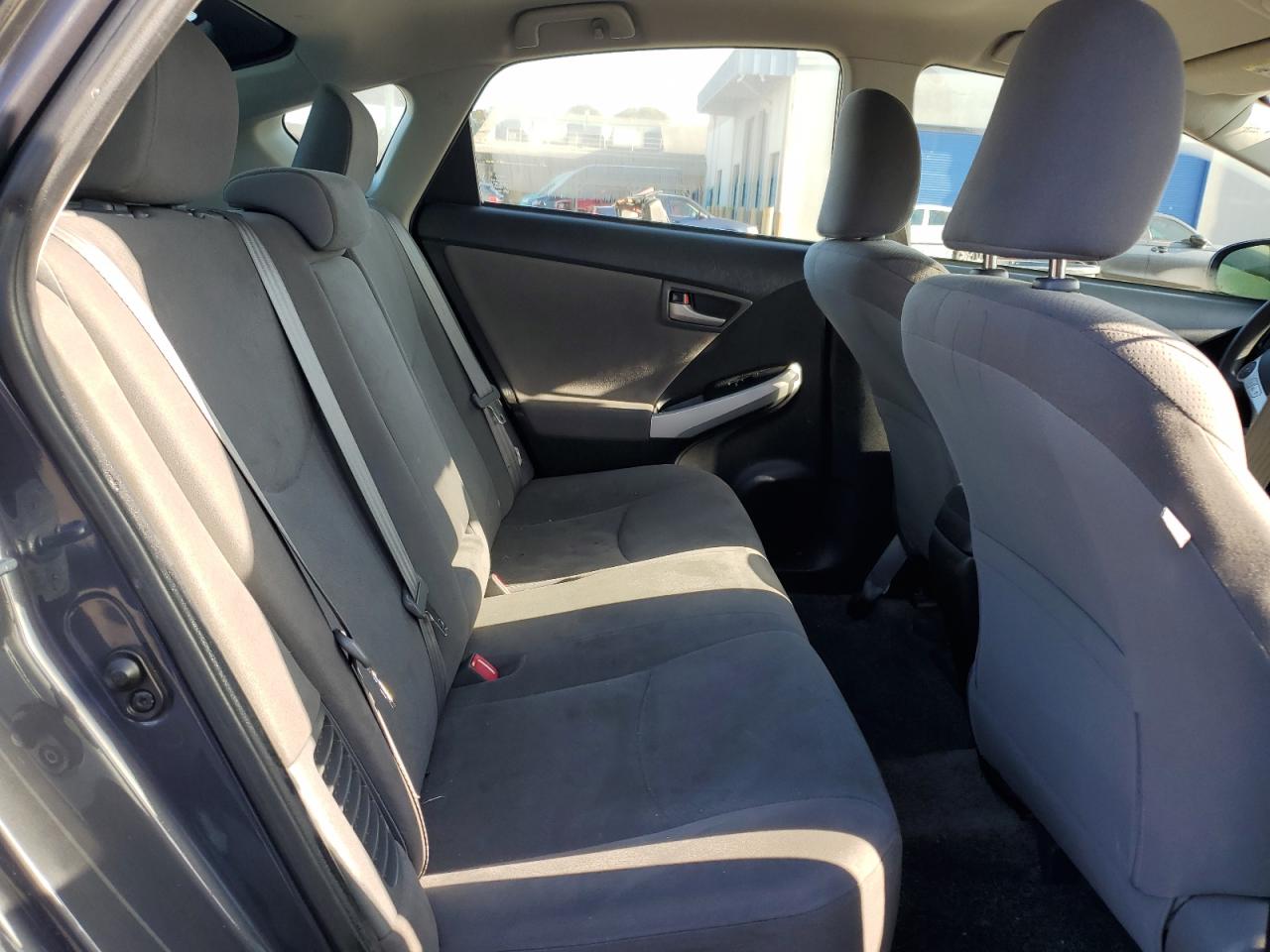 2013 Toyota Prius - Image 10