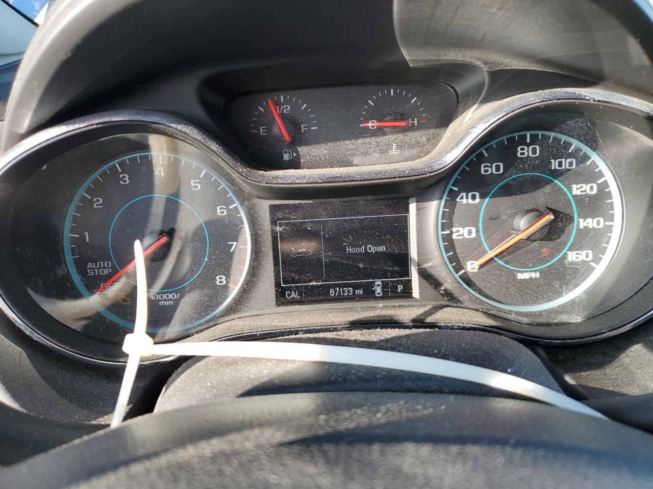 2018 Chevrolet Cruze - Image 9