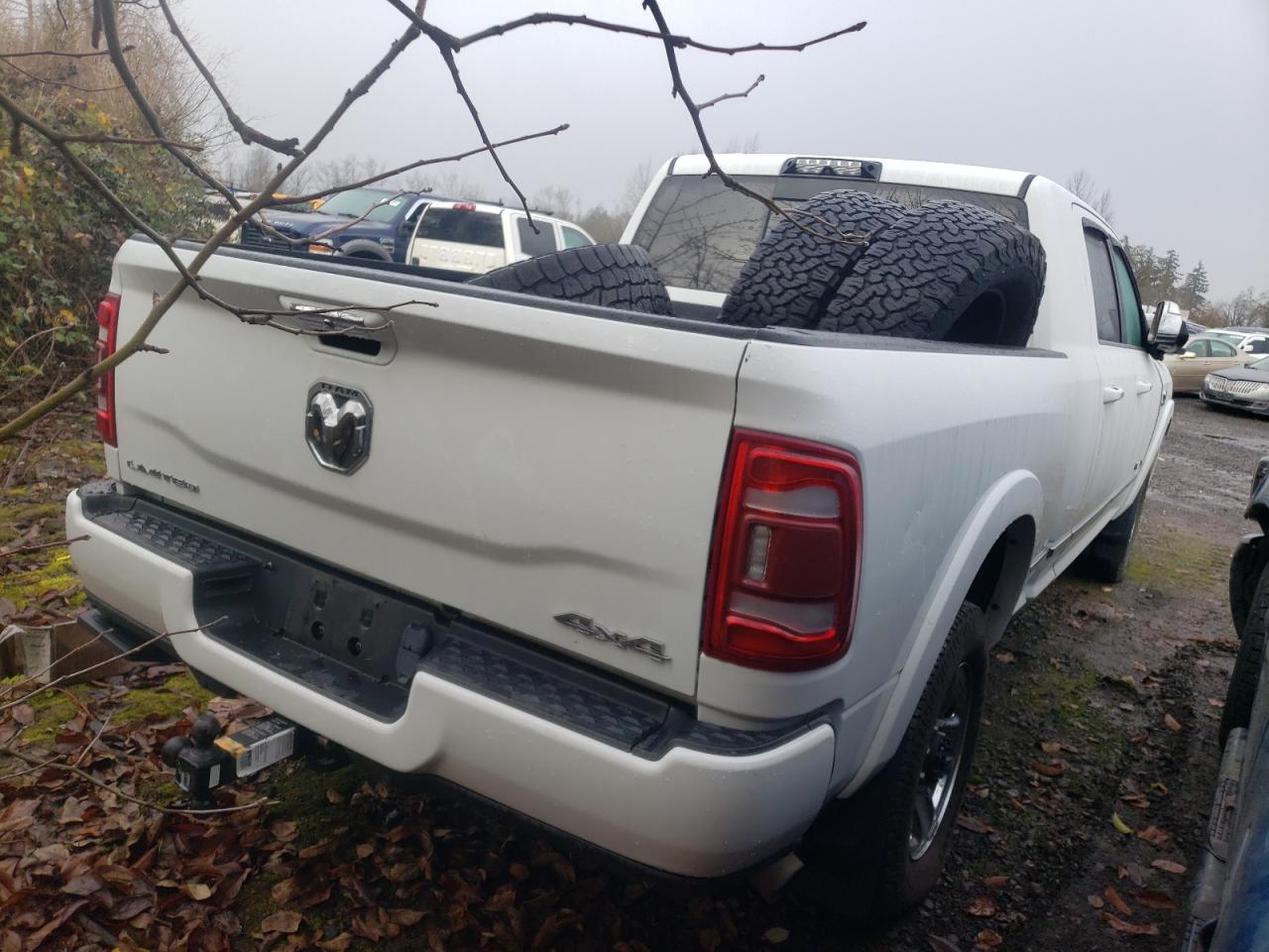 2019 RAM 3500 - Image 3