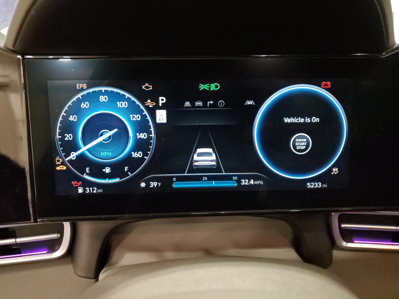 2024 Hyundai Elantra - Image 9