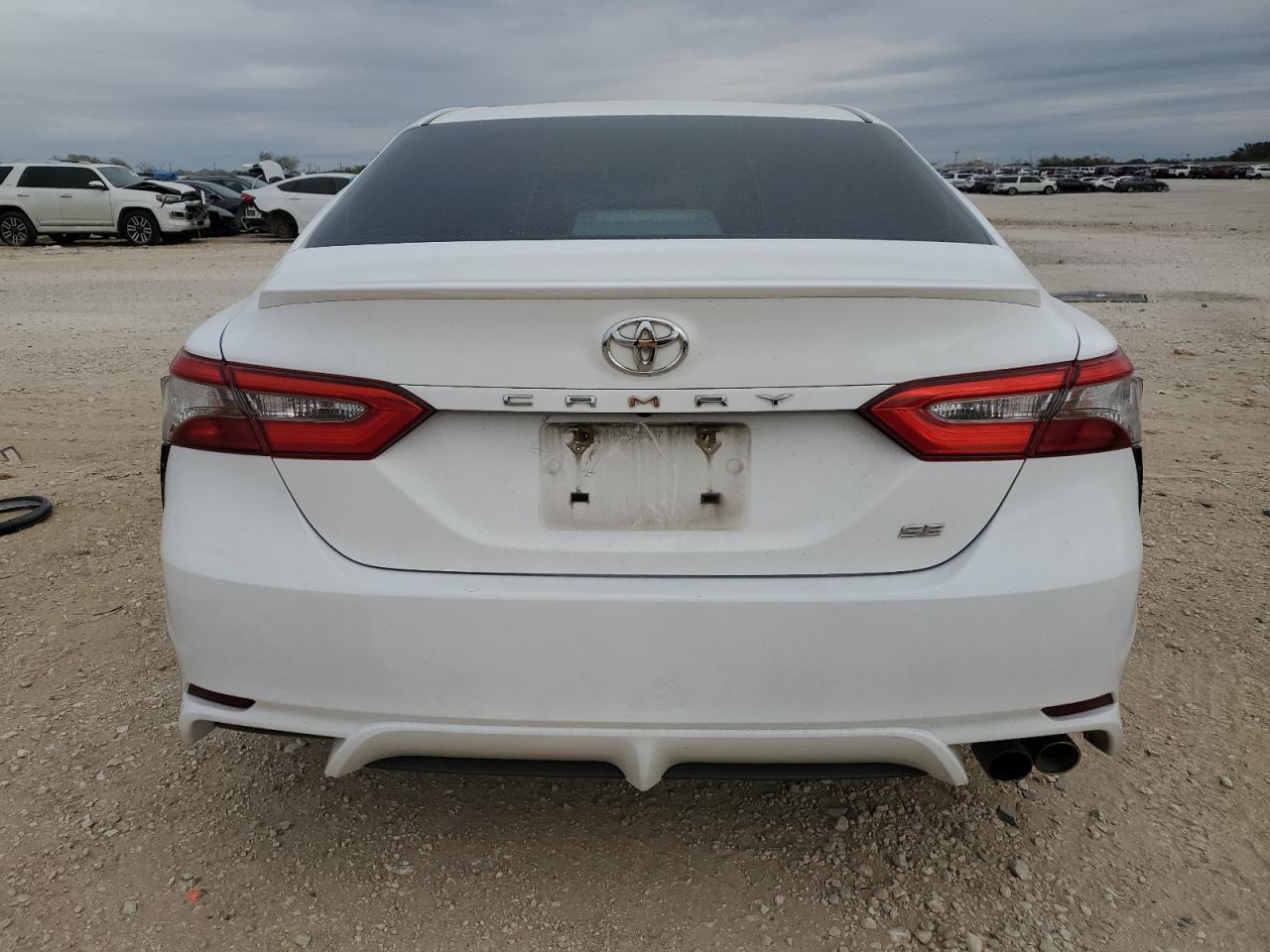 2018 Toyota Camry - Image 6
