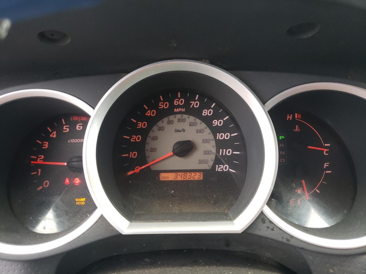 2005 Toyota Tacoma - Image 9
