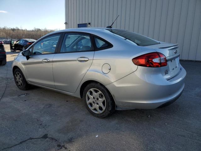  FORD FIESTA 2013 Silver