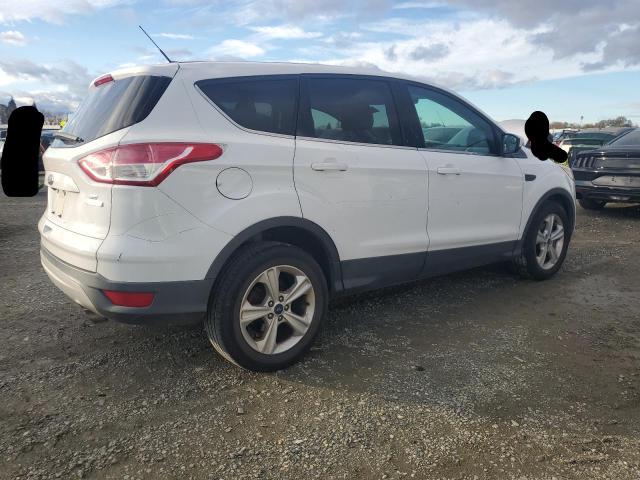  FORD ESCAPE 2016 Белы