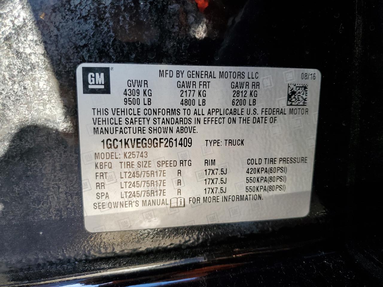 2016 Chevrolet Silverado - Image 14