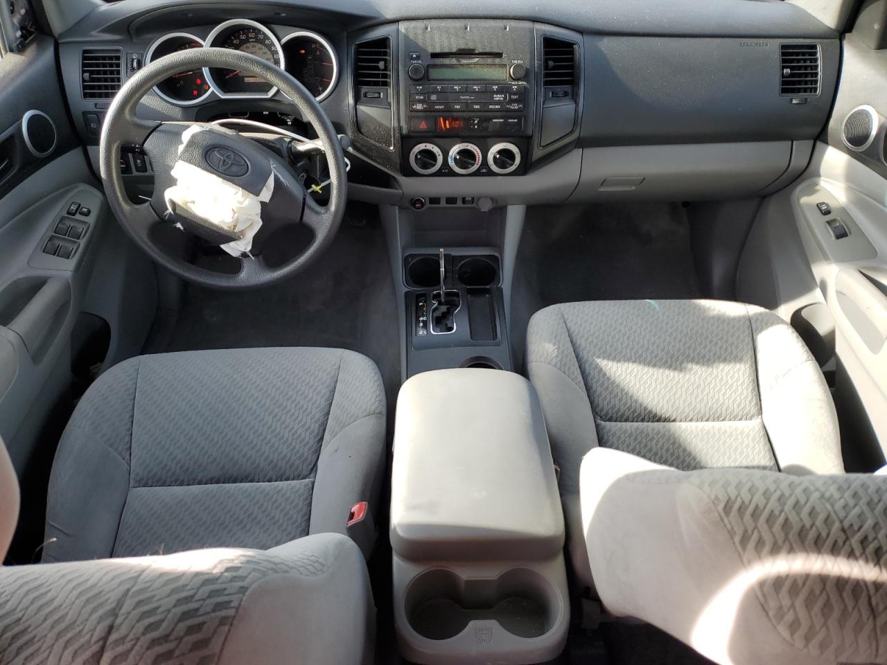 2011 Toyota Tacoma - Image 8