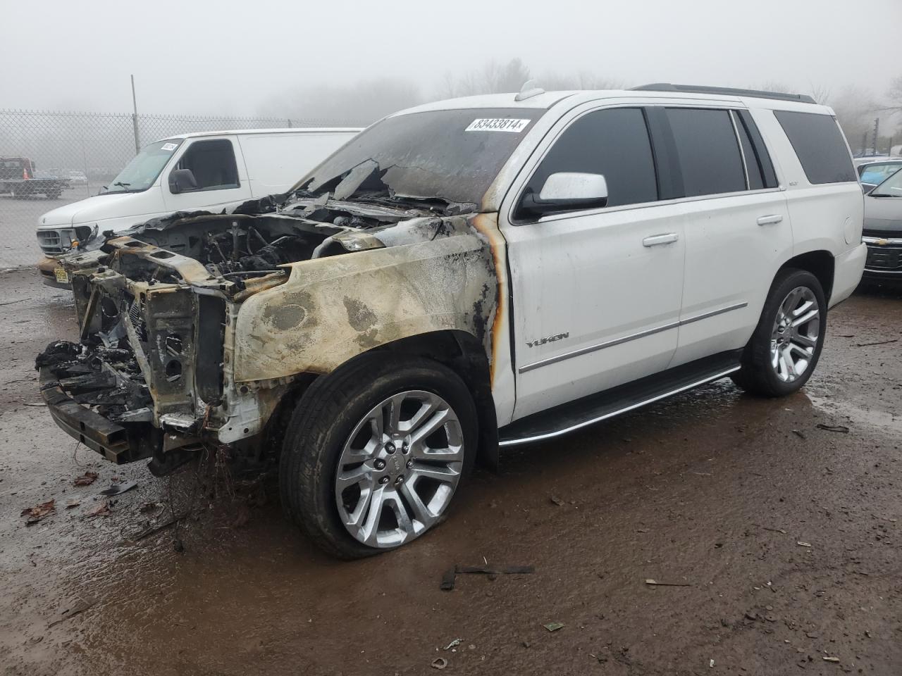 VIN 1GKS2BKC2JR346882 2018 GMC YUKON no.1