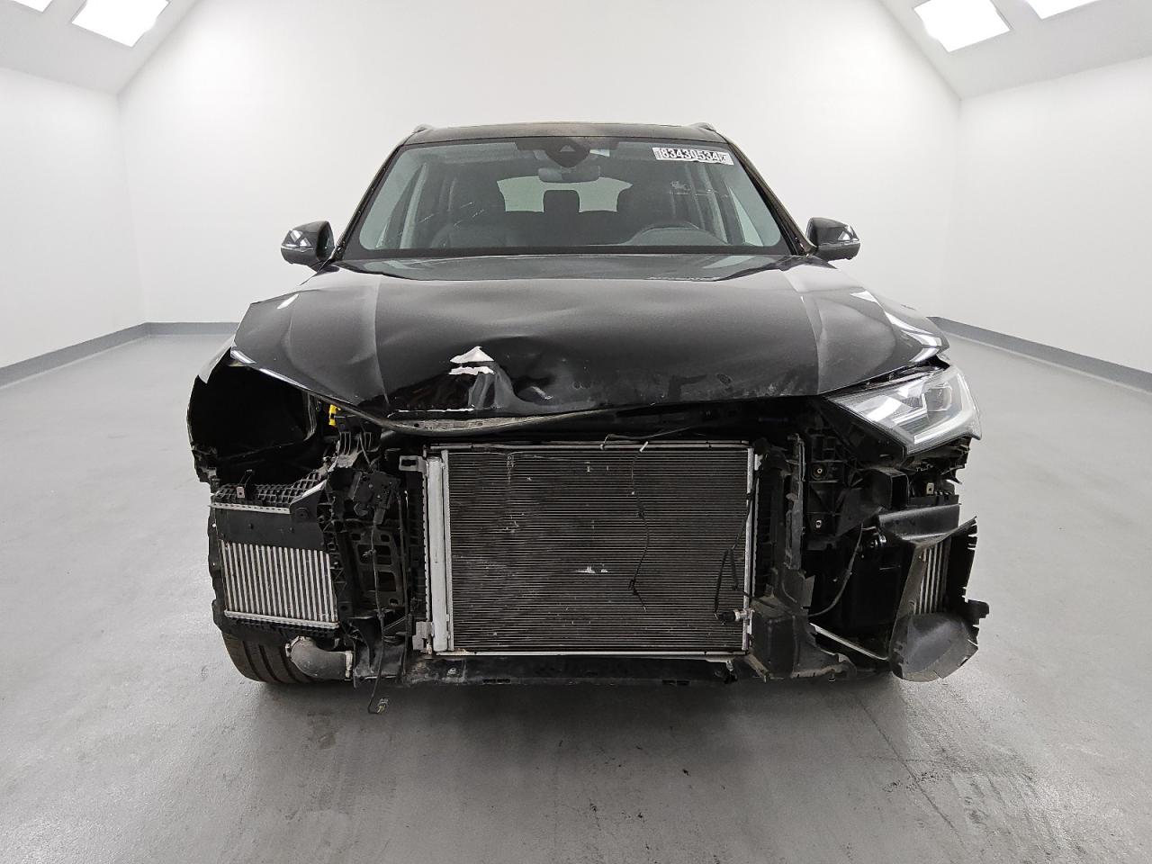 2023 Audi Q7 Premium Plus for Sale in Van Nuys, CA - Front End