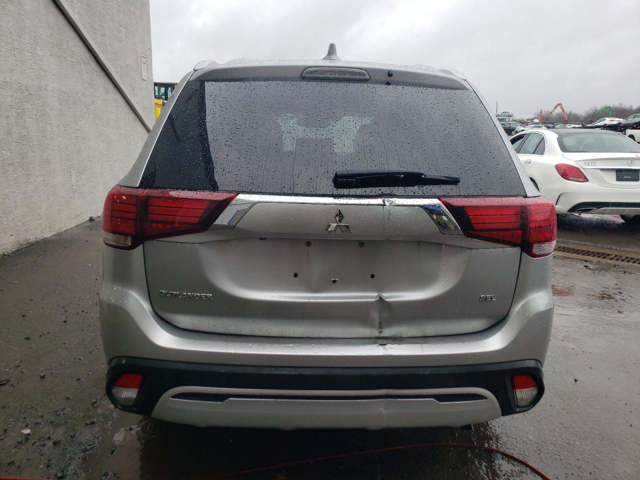 2020 Mitsubishi Outlander Se VIN: JA4AD3A32LJ001064 Lot: 84252854