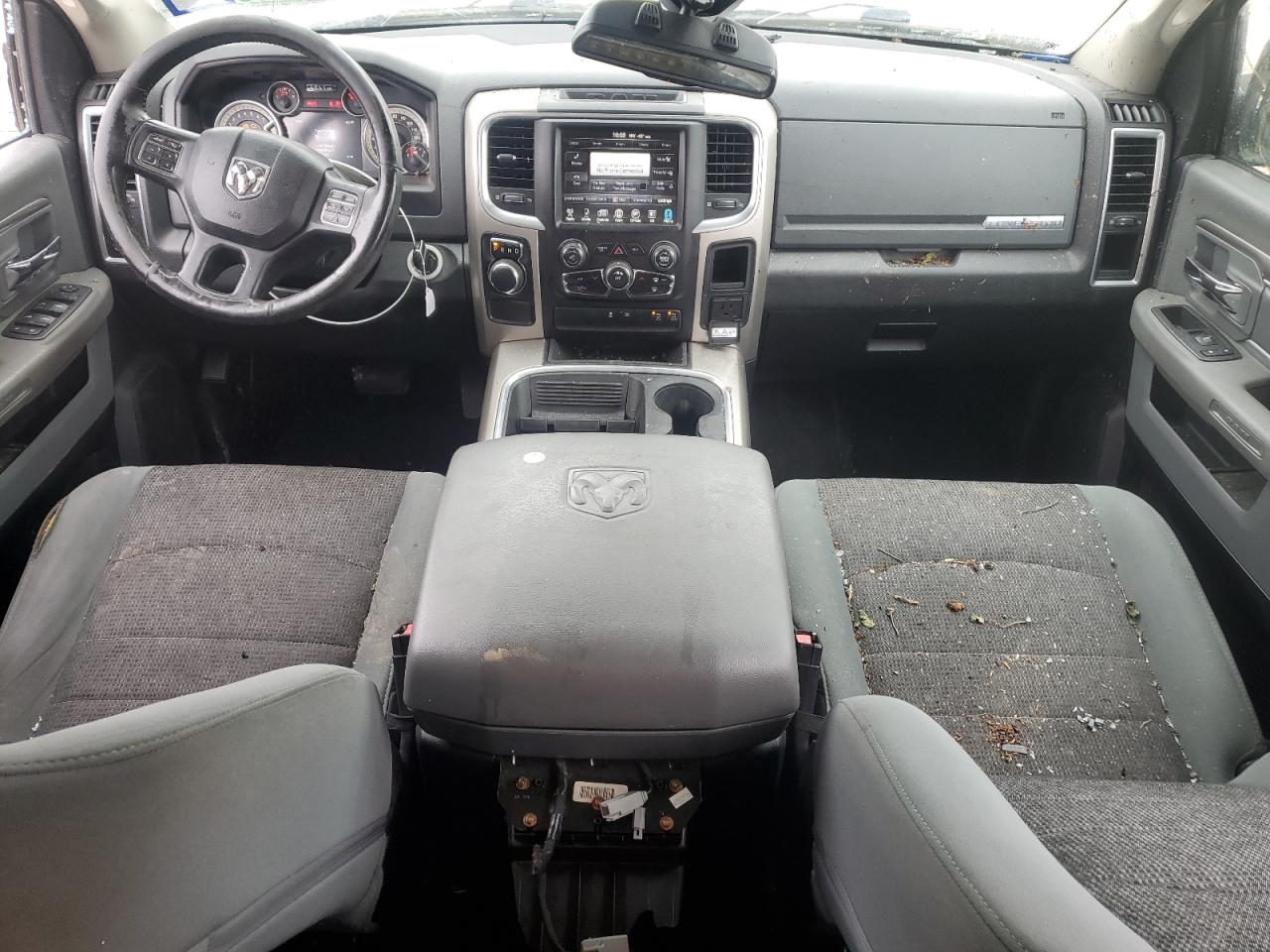2016 RAM 1500 - Image 8