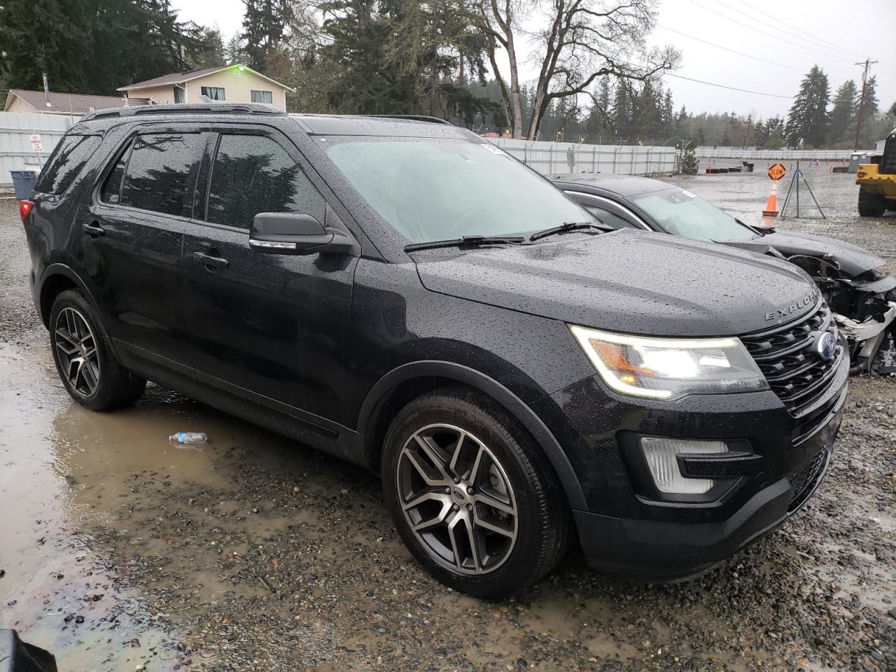 VIN 1FM5K8GT4HGC54081 2017 FORD EXPLORER no.4