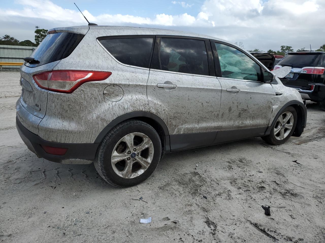 2015 Ford Escape - Image 3