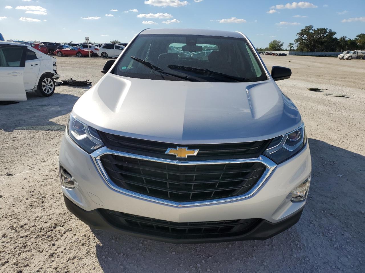 2020 Chevrolet Equinox - Image 5