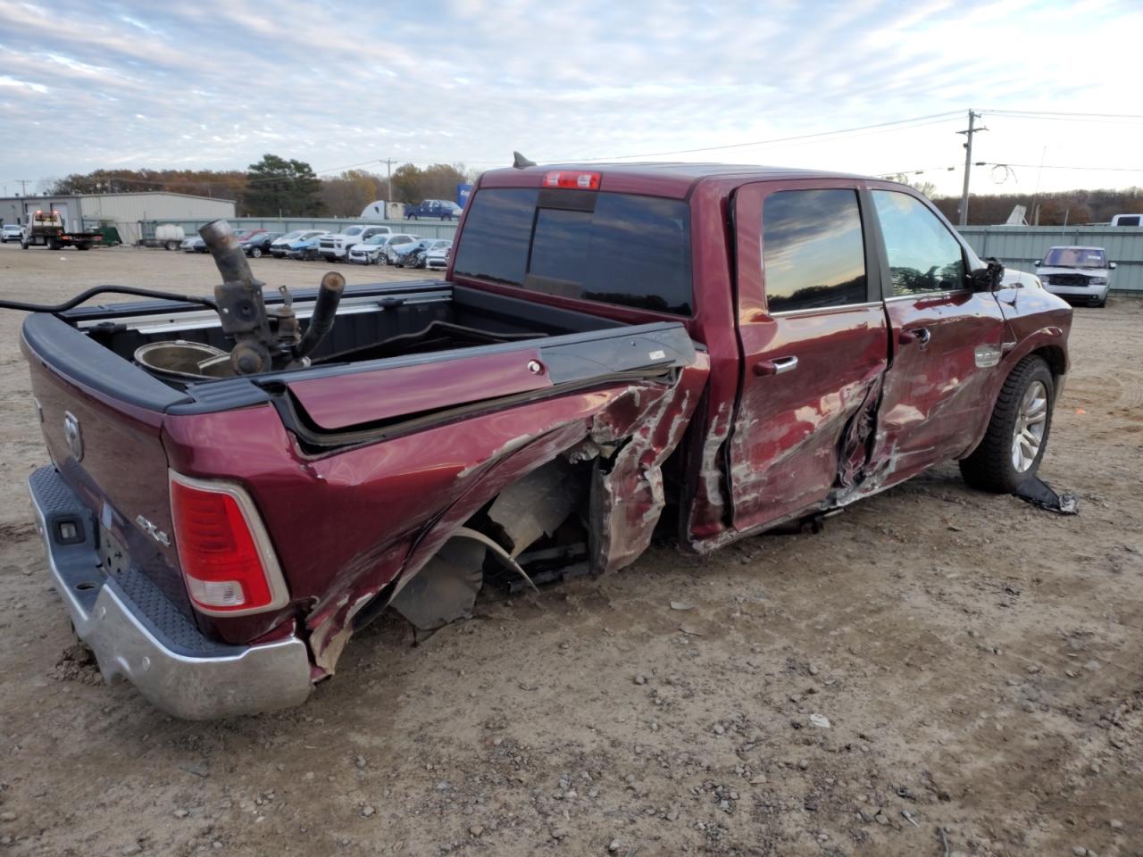 2017 RAM 1500 - Image 3
