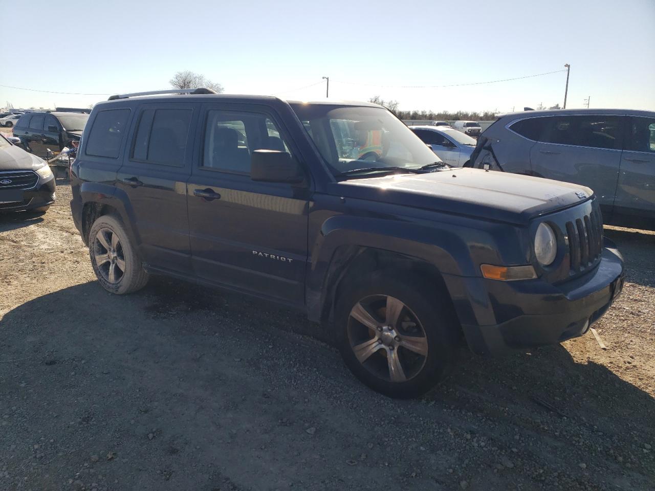 VIN 1C4NJPFAXGD532886 2016 JEEP PATRIOT no.4