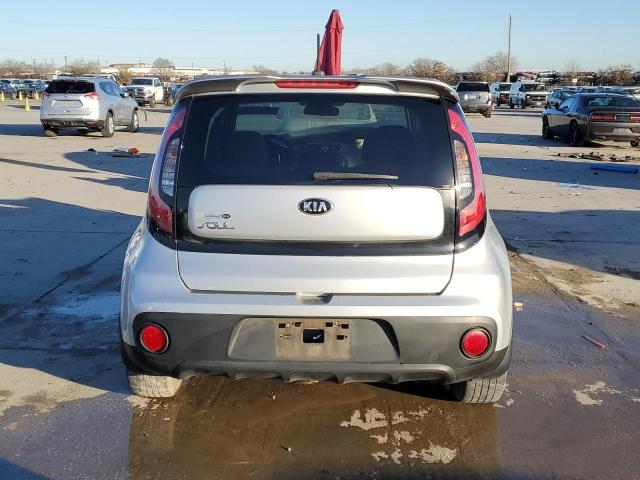  KIA SOUL 2018 Silver