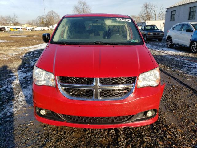  DODGE CARAVAN 2013 Красный
