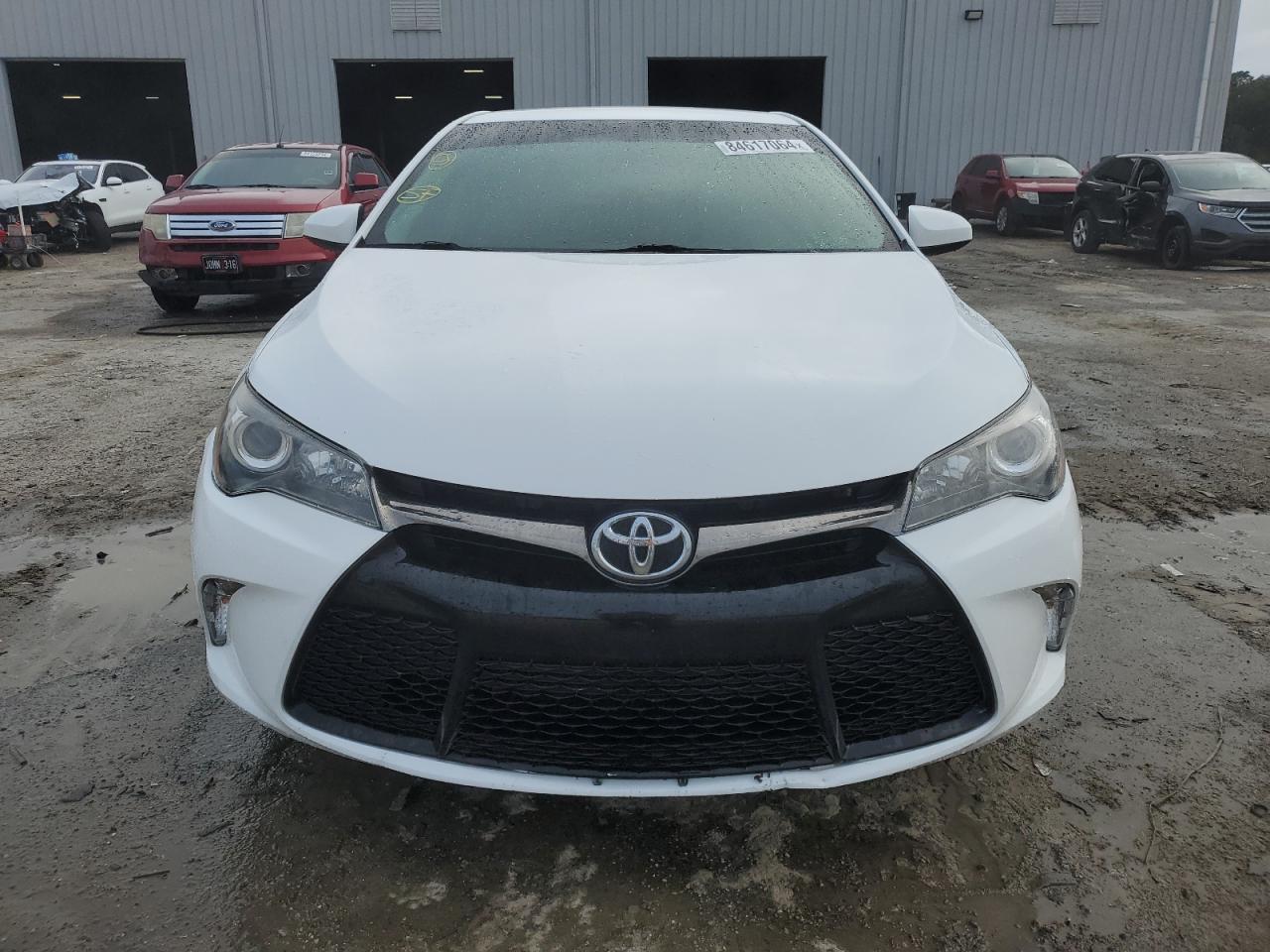 2015 Toyota Camry - Image 5